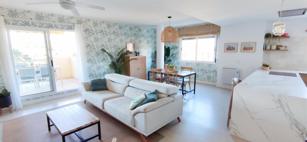 Apartamento Lagos Del Castillo By Denia Costa エクステリア 写真