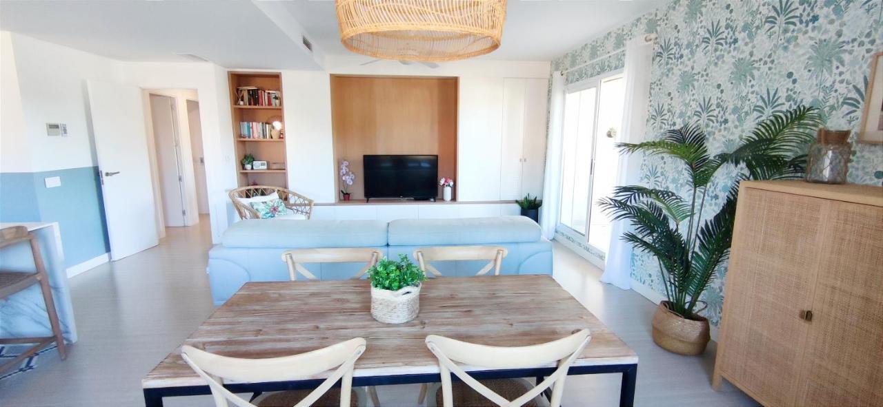 Apartamento Lagos Del Castillo By Denia Costa エクステリア 写真