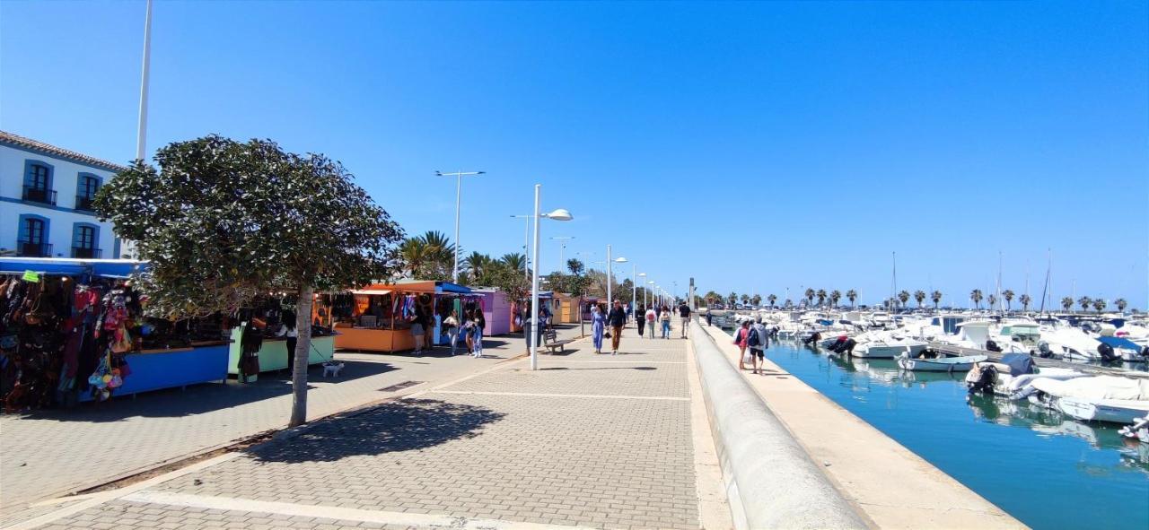 Apartamento Lagos Del Castillo By Denia Costa エクステリア 写真